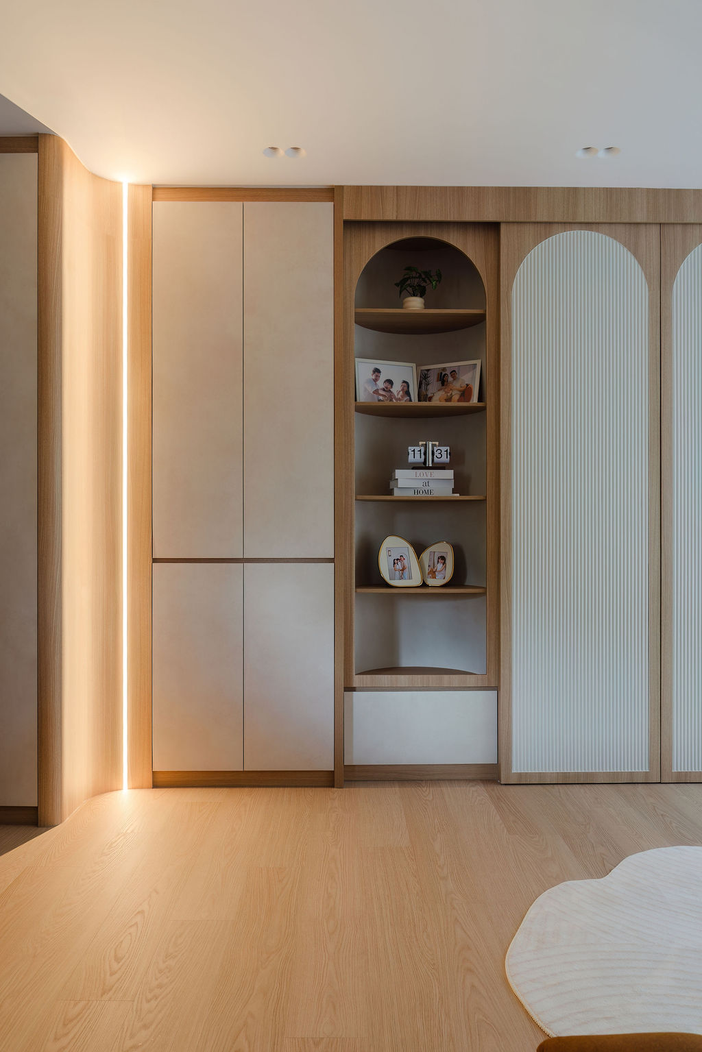 2 Woodleigh Close — Condo Interior Design